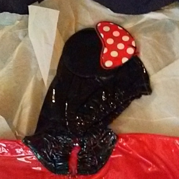 Avon - Picture 2 of 3